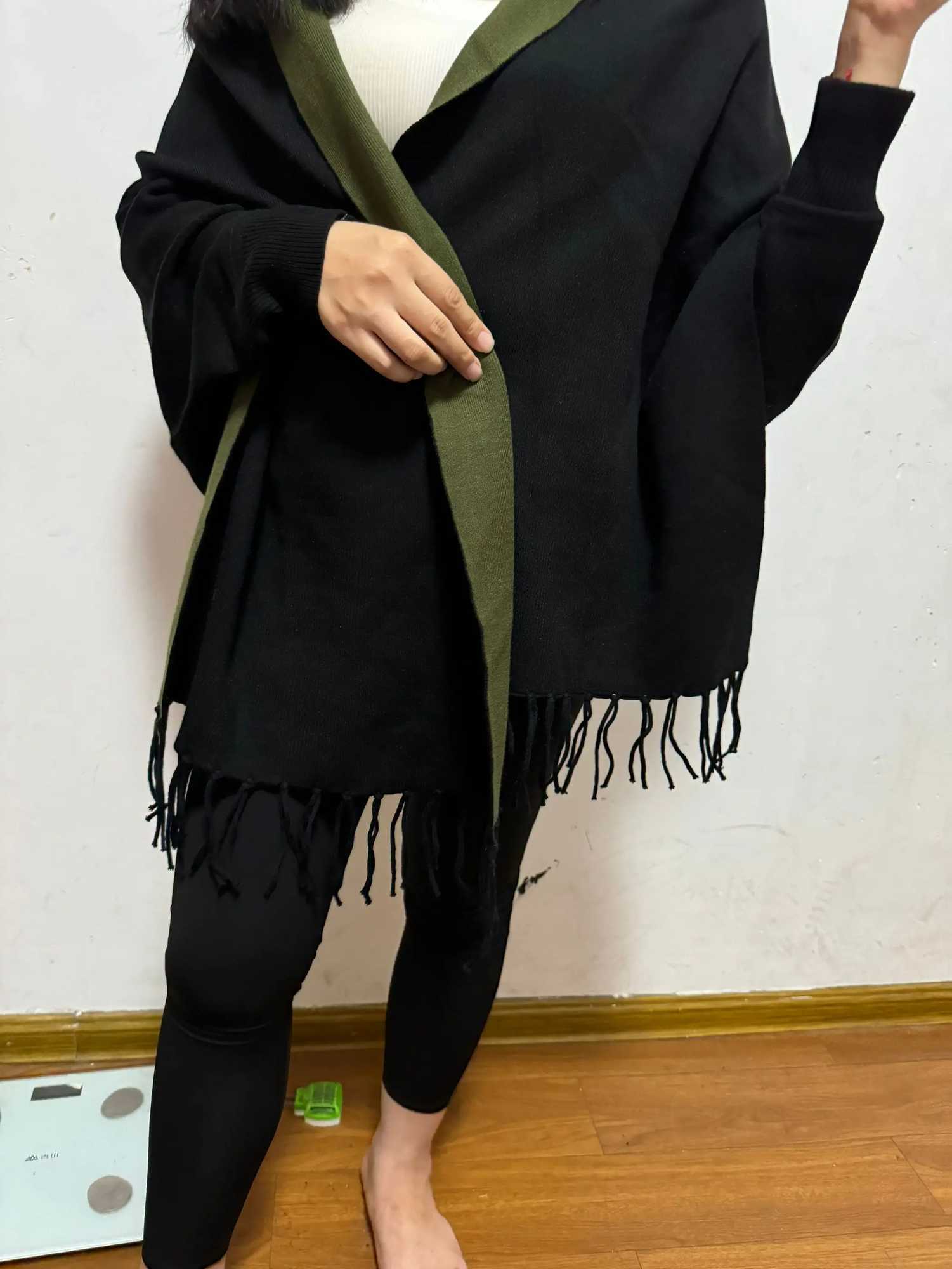 Black Grey Plus Size Out Wear Winter Knitted Poncho Women Solid Design Cloak Female Long Batwing Sleeves Coat Vintage Shawl J251118