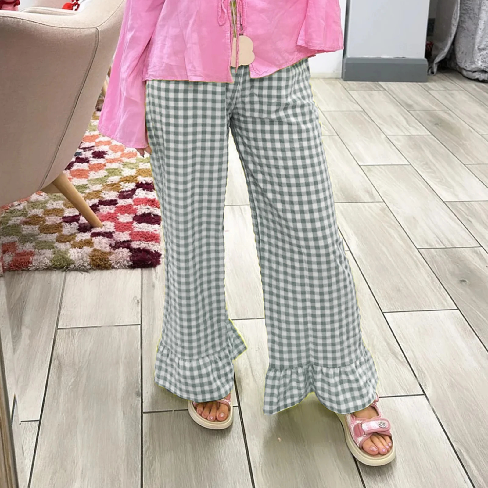Gaono Women Y2K Plaid Print Flared Pants Ruffle Hem Gingham Long Trousers Elastic Waist Loose Fit Long Bottoms 251016