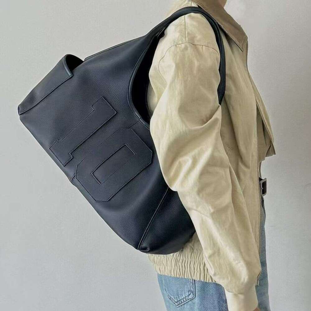 Top Layer Cowhide Tote Simple Niche High-End Feel Underarm Bag Large Capacity Casual Commuting Office Handbag