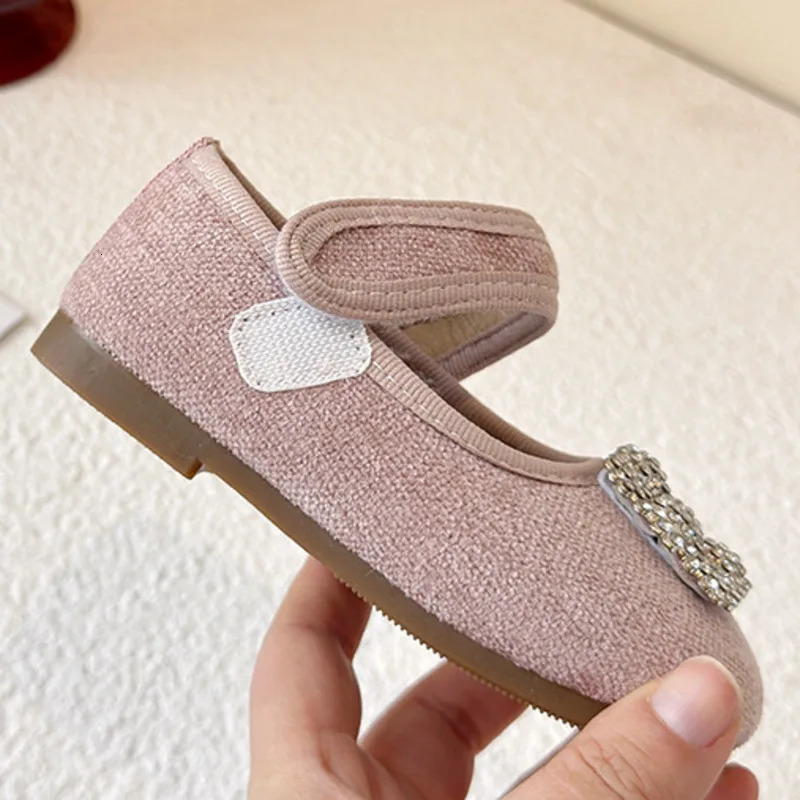 Crystal Girls Princess Shoes PU Solid Hook Loop Soft Toddler Children Fashion Shoes 2025 Non Slip Shallow Kids Flats Shoes 251021