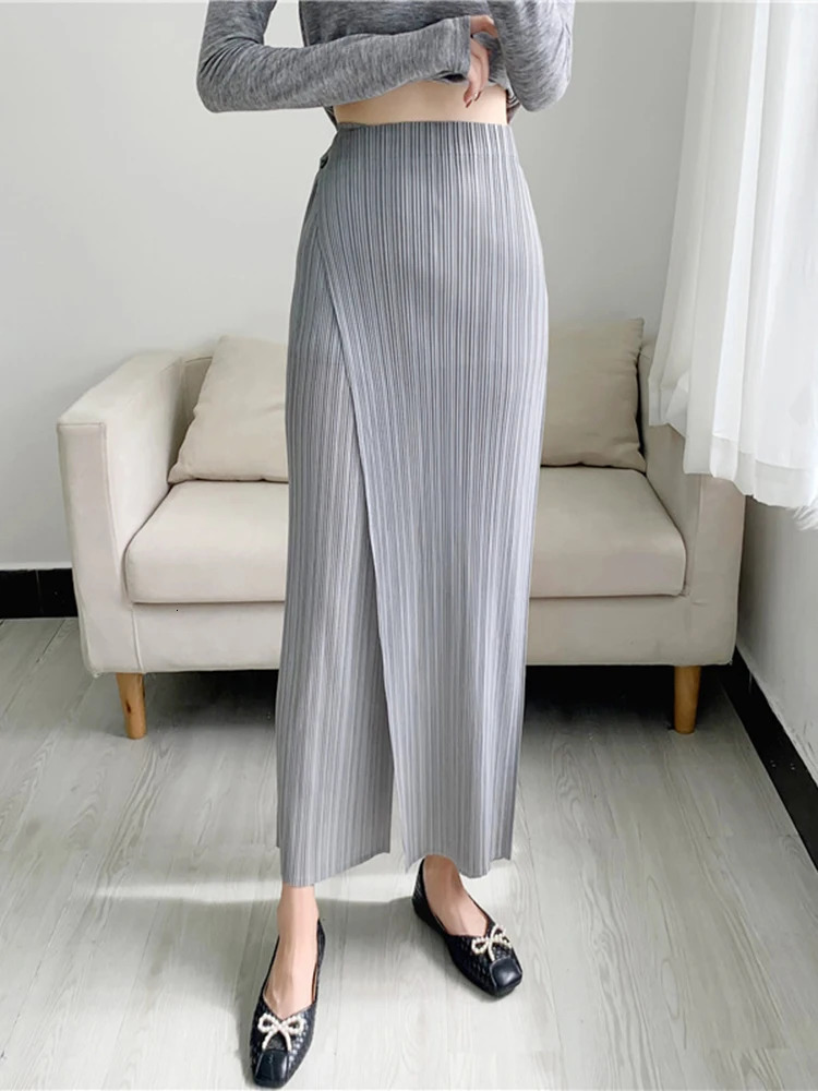 ALSEY Miyake Pleated Wide Leg Anklelength Pants for Women Autumn Simple Elastic Waist Solid Color Straight Female Trsouser 251022