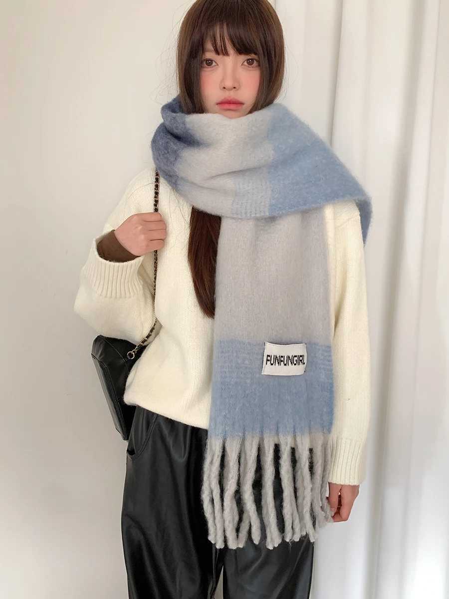 Red Christmas Thick Scarf Womens Autumn And Winter New Warm AntiCold Neck Scarf Versatile Student Shawl For The New Year J251022