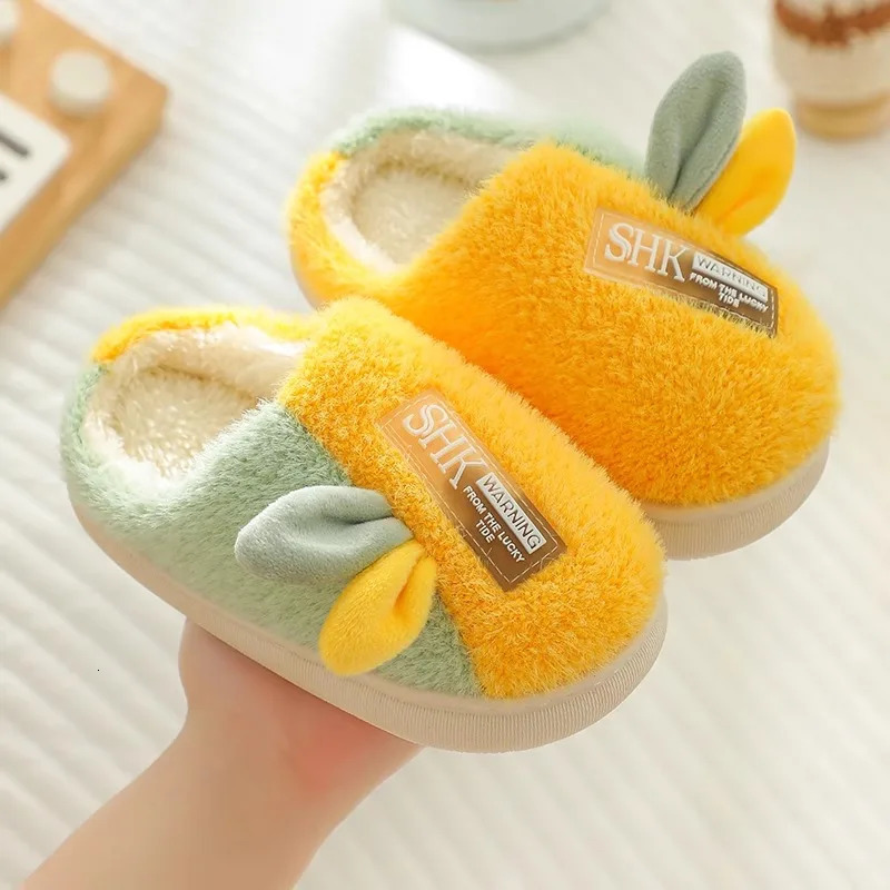 Boys cotton slippers autumn and winter girls parentchild shoes indoor plush anti slip cute childrens woolen 251022