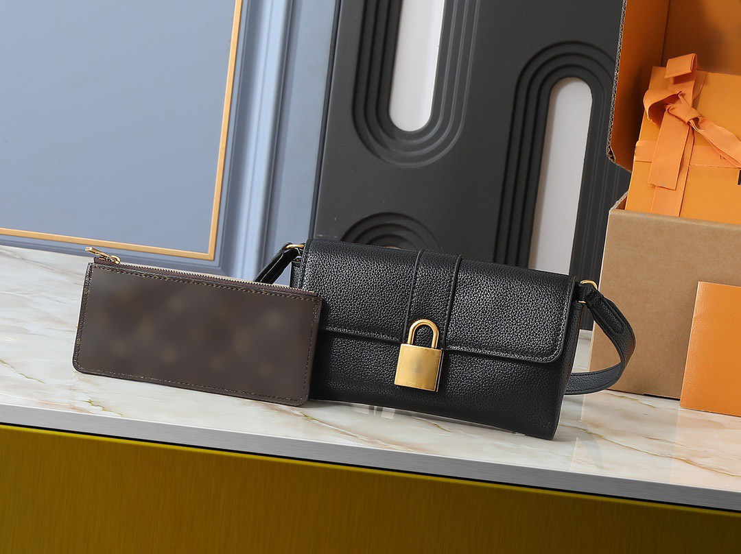 Elegant Female Shoulder Tote with Large Capacity Premium Quality Fabric