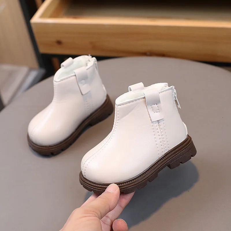 Autumn Winter Baby Shoe 13y Fashion Gril Anti Slip Soft Sole Walking Warm Boy Leather Boots Allmatch Girl Booties 251022