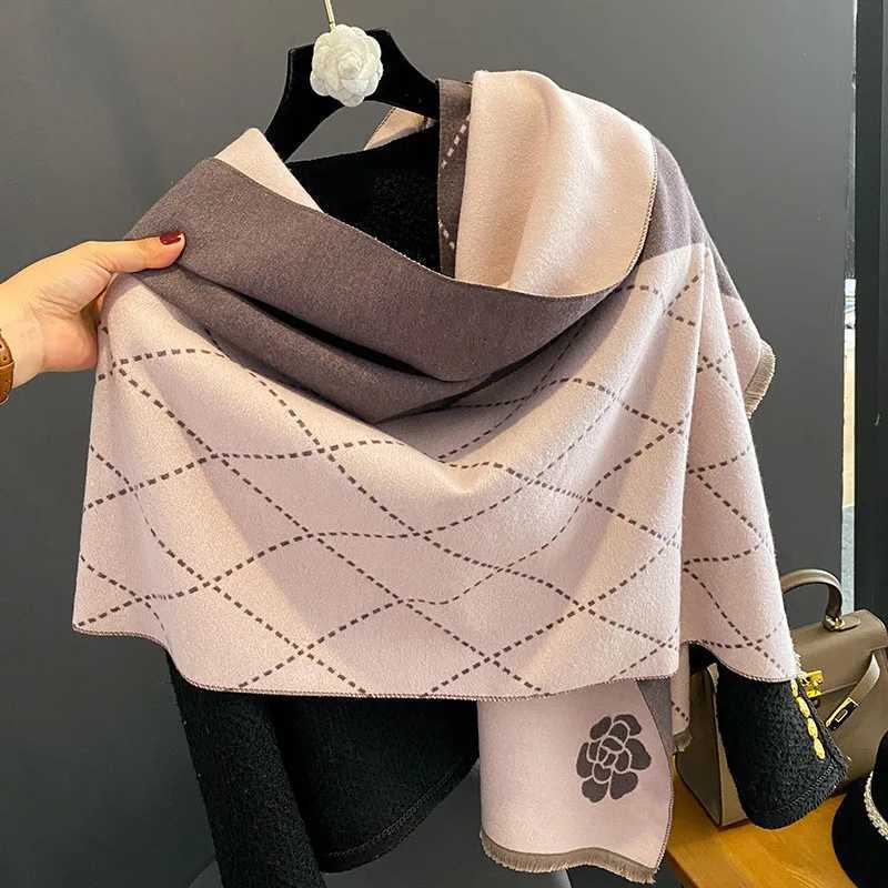 New Women Winter Versatile Imitation Cashmere Doublesided Camellia sinensis Thickened To Keep Warm Style Cold Insulation Shawl J251129