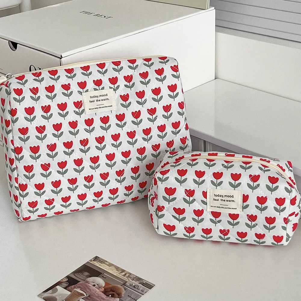 Fashion Red Makeup Quilting Bag Women Large Capacity Cosmetic Storage Handbag Pouch Ladies Girls Portable Clutch BagW251021