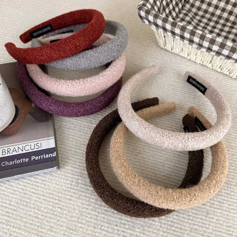 Winter Retro Solid Color Plush Headbands Sponge Wide Hair Band For Women Girl Simple Elegant Hair Hoop Fashion Hair Accessories V251022