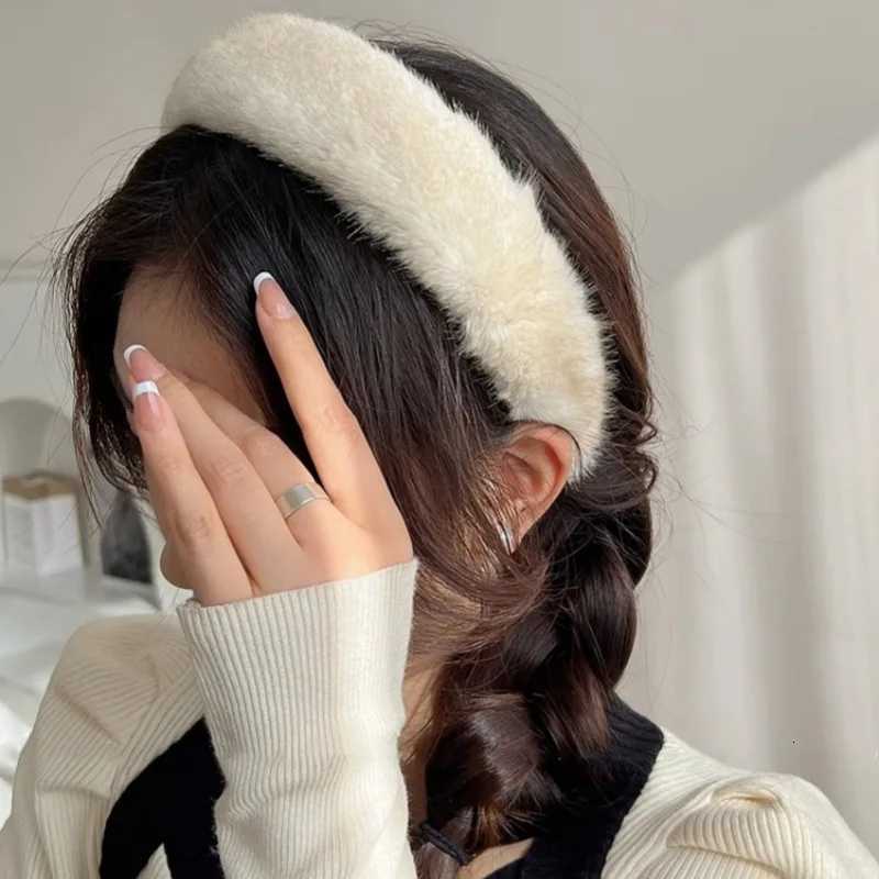 Hot Sale Women Luxury winter 100 Real Mink Fur Headbands High Quality Real Fur Hair Band Lady Fashion Hair Hoop Furry Gift V251022