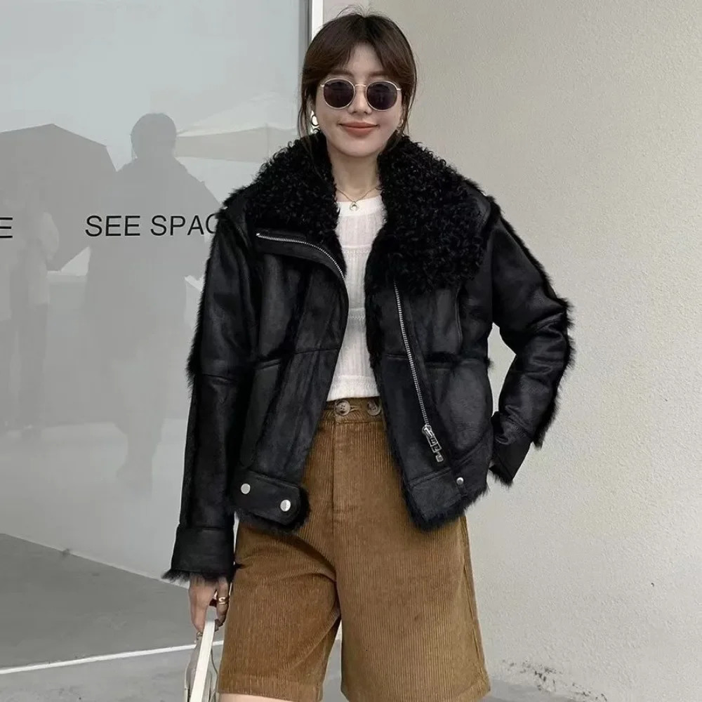 Winter Jacket Women 2024 Spring and Autumn Short Fur Sheepskin Tanned Suede Fabric Natural Rabbit Lining Fashion 251015