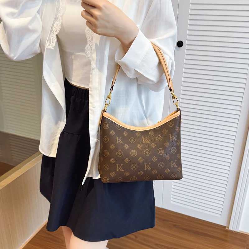 Popar Classic Elegant Ladies Shoder Bag Wens Genuine Leather Crossbody Messenger Bag Handbags Luxury Y251022