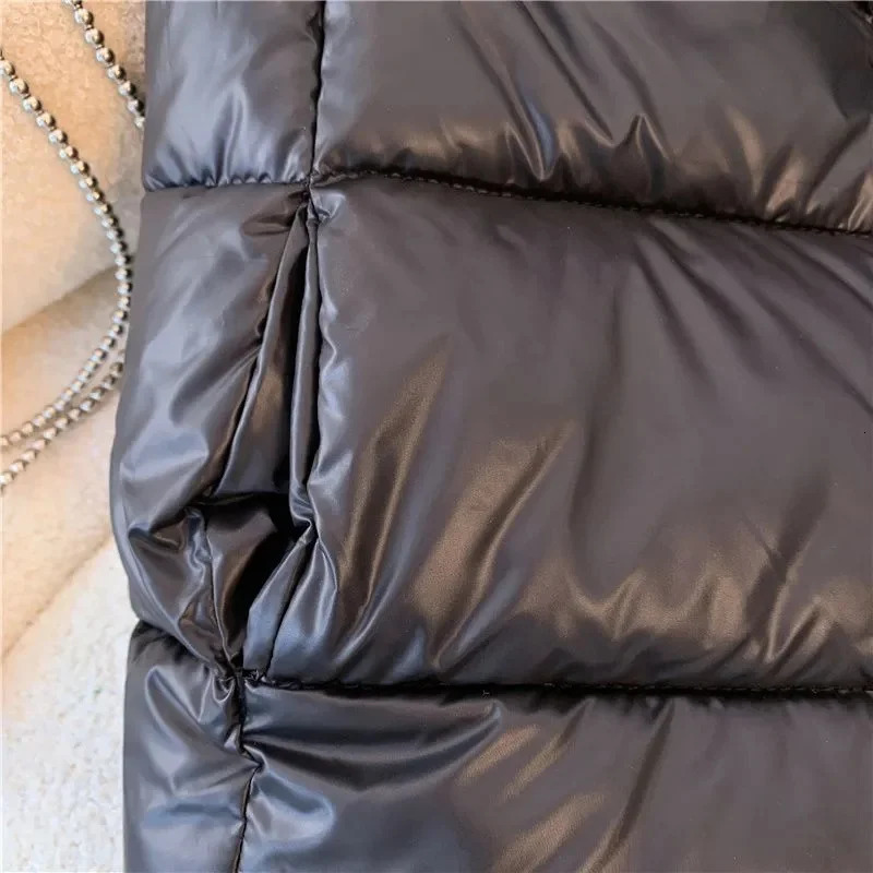 Korean Men Fashion Down Cotton Vest Tops Winter Man Casual Cotton Padded Waistcoat Boy Stand Collar Puffer Sleeveless Coat 251016