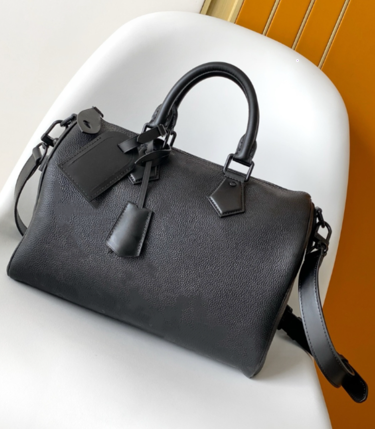 Black with Black Hardware Designer bags Luxury Boston Bag Totes Handbag Shoulder Bags Crossbody P9 Pouch Purse Soft 30cm Pillow TOP. Mirror quality P9 Master quality