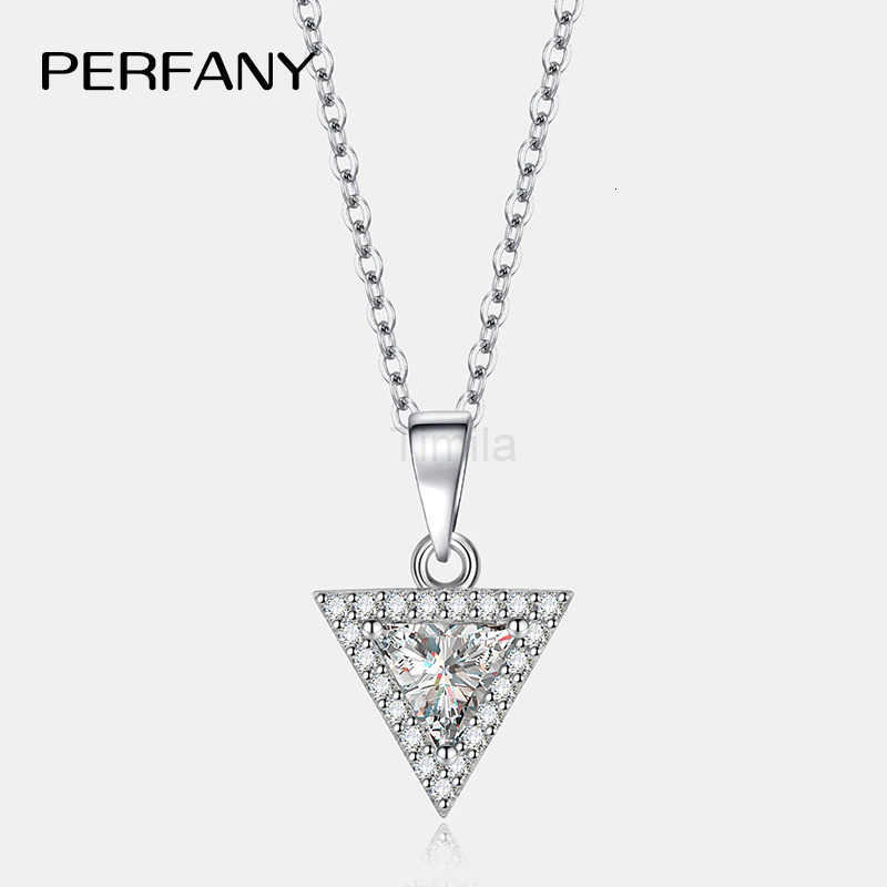 PERFANY 051CT Triangular Moissanite Necklace for Women S925 Pure Silver Laboratory Diamond Pendant Fashion Jewelry Party Gift U251022