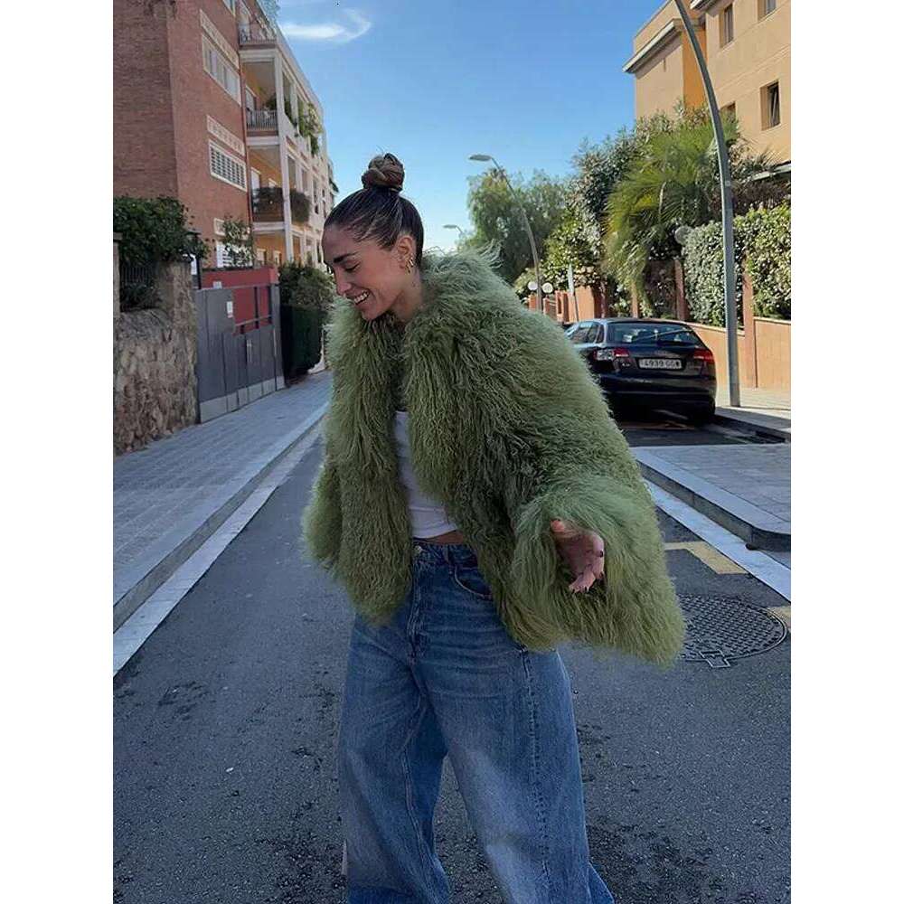 Green Fluffy Faux Fur Jacket Women Fashion Lapel Long Sleeve Loose Warm Coat 2025 Winter Lady High Street Outerwear
