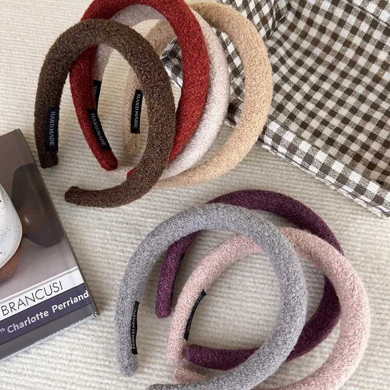 Winter Retro Solid Color Plush Headbands Sponge Wide Hair Band For Women Girl Simple Elegant Hair Hoop Fashion Hair Accessories V251022