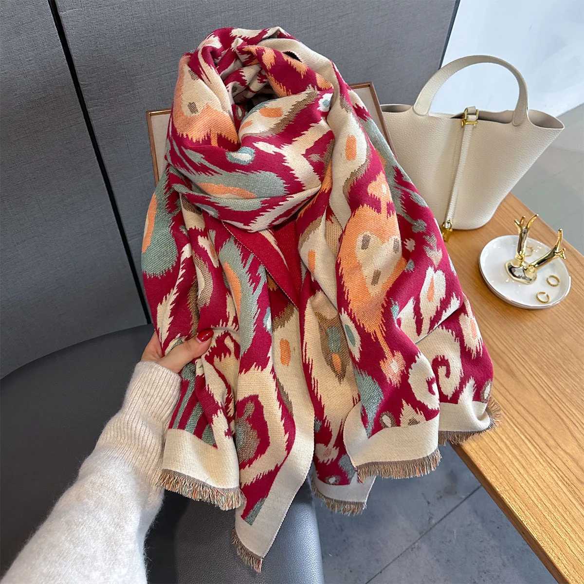 Women Autumn Winter Thick Warm Shawl Wrap Retro Luxury Scarf BigBlanket Bufanda Poncho Echarpe Stoles Coldproof Hijab J251129
