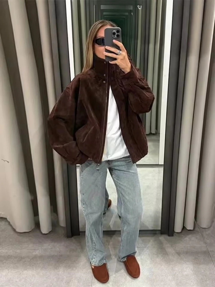 Winter Vintage Brown Suede Loose Jackets Women Casual Stand Collar Pocket Thick Coat Autumn Warm Overcoat Streetwear 251021