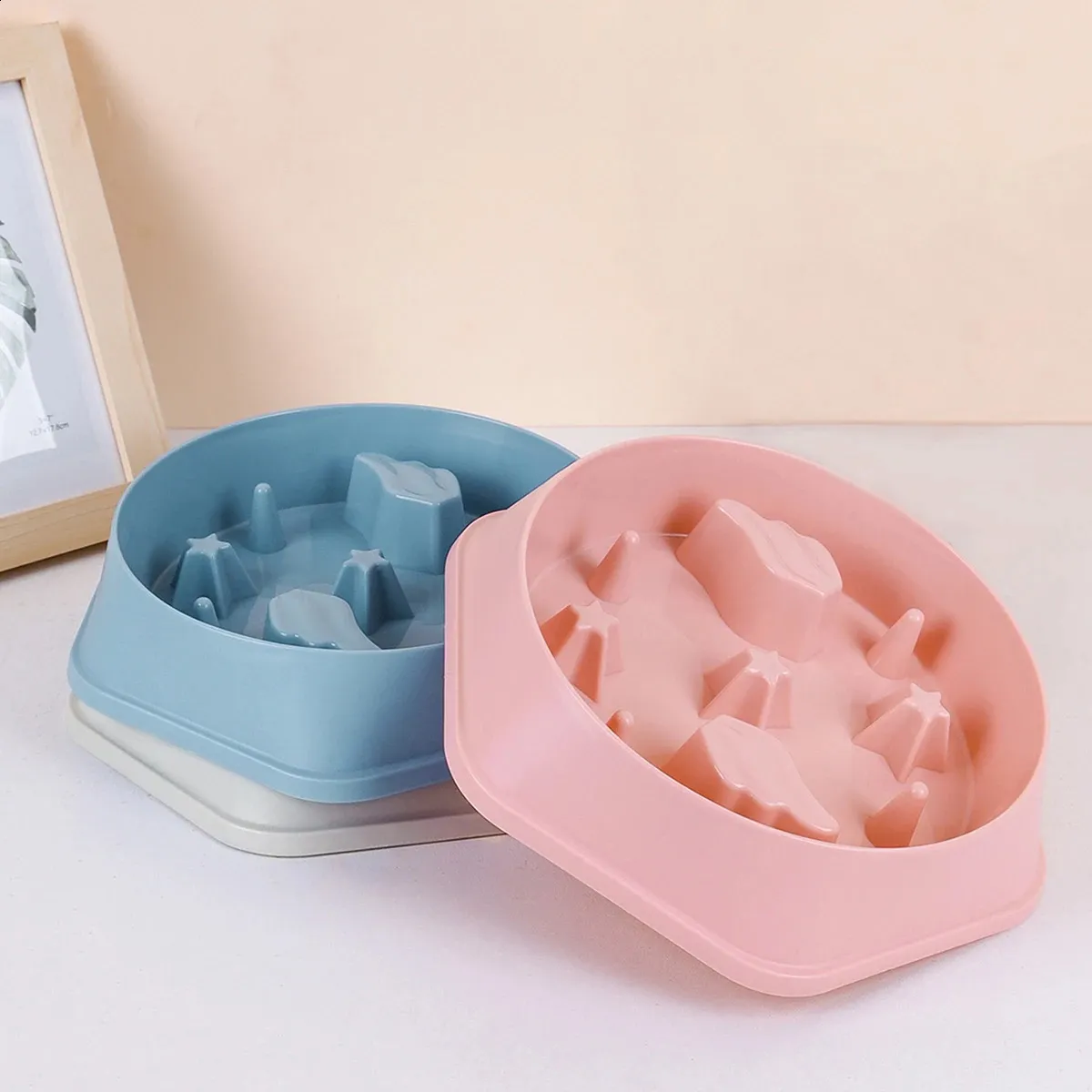 A Moon Star Wings Pet Slow Food bowl Large capacity feeding water Dog bowl Dog dinner plate Pet bowl