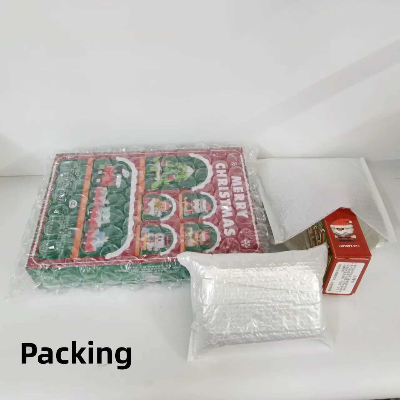 Knew Built Christmas Micro Mini Building Blocks Toys Santa Claus Christmas Tree Reindeer Snowman Elements Perfect Gifts J251022