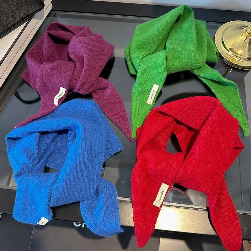 100 Wool Korean Style Knitted Triangular Scarf Women Winter Warm Headscarf Shawl Multifunctional Neckerchief J251118