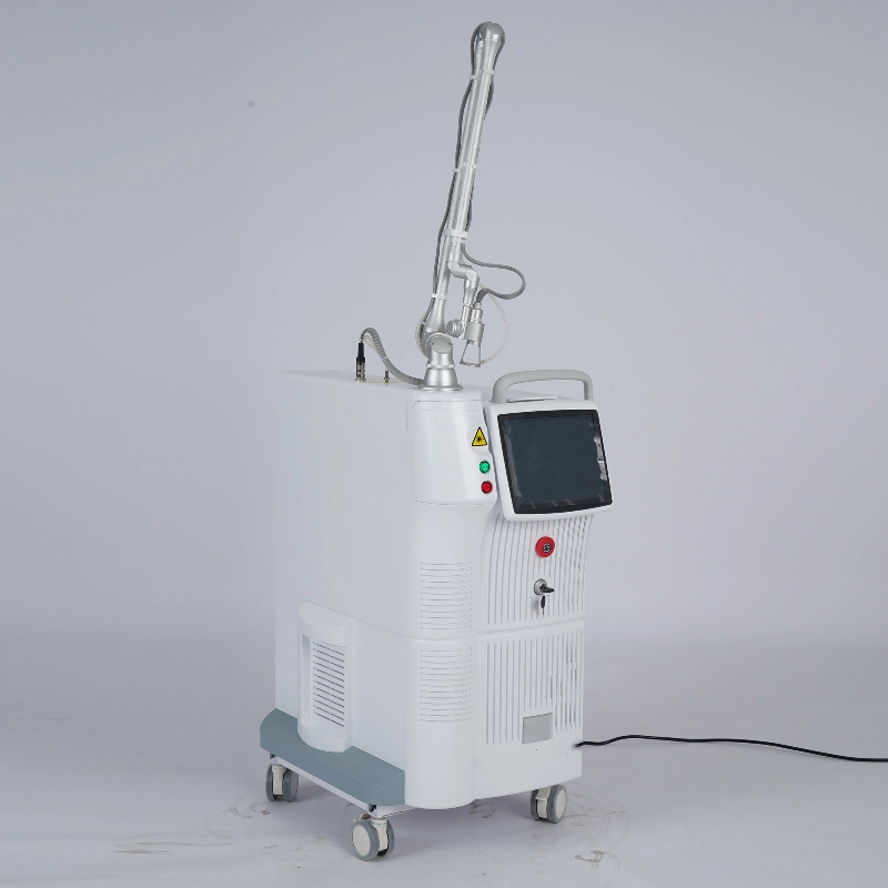 CO2 Fractional Laser Scar Removal Wrinkle Reduction Skin Tightening Vaginal Rejuvenation Machine For Professional Beauty Clinic And Spa