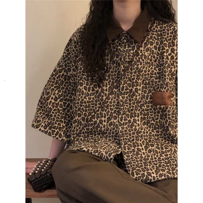 2025 New American Retro Loose Street Designer Leopard Pattern Short sleeved Shirt for Men and Women Couples