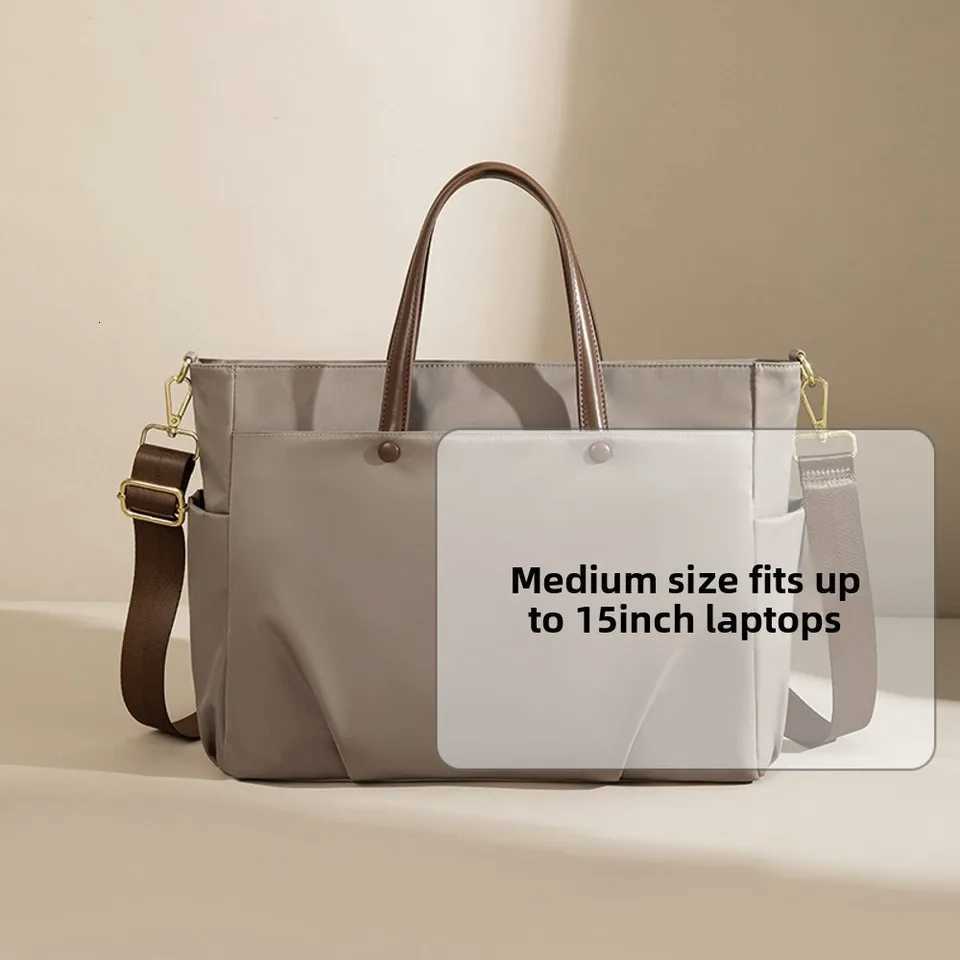2025 New Laptop Bag For Women One Shoulder Portable Large Capacity Briefcase One Shoulder Crossbody Tote 156inch Inner Bag W251022