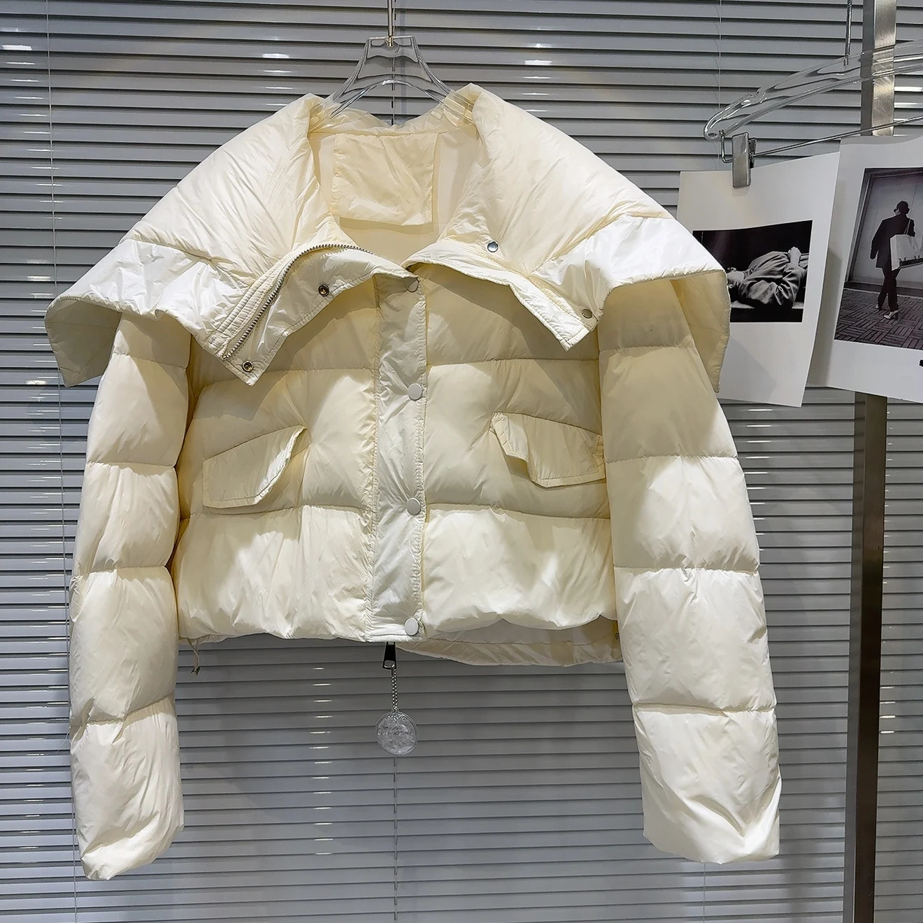 Winter Warm Short Big Lapel Collar Shawl Down Jacket Women White Duck Cotton Jackets Female Pocket Zipper Parker Outwears 251017