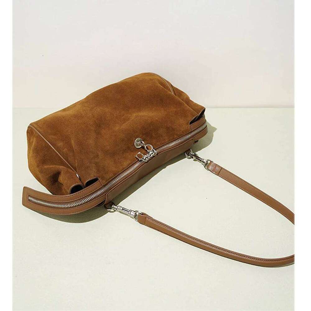 Designer Luxury Trendy Suede Leather Crossbody Bag For Women Designer Small Shoulder Purse High Quality Chic Messenger Bags