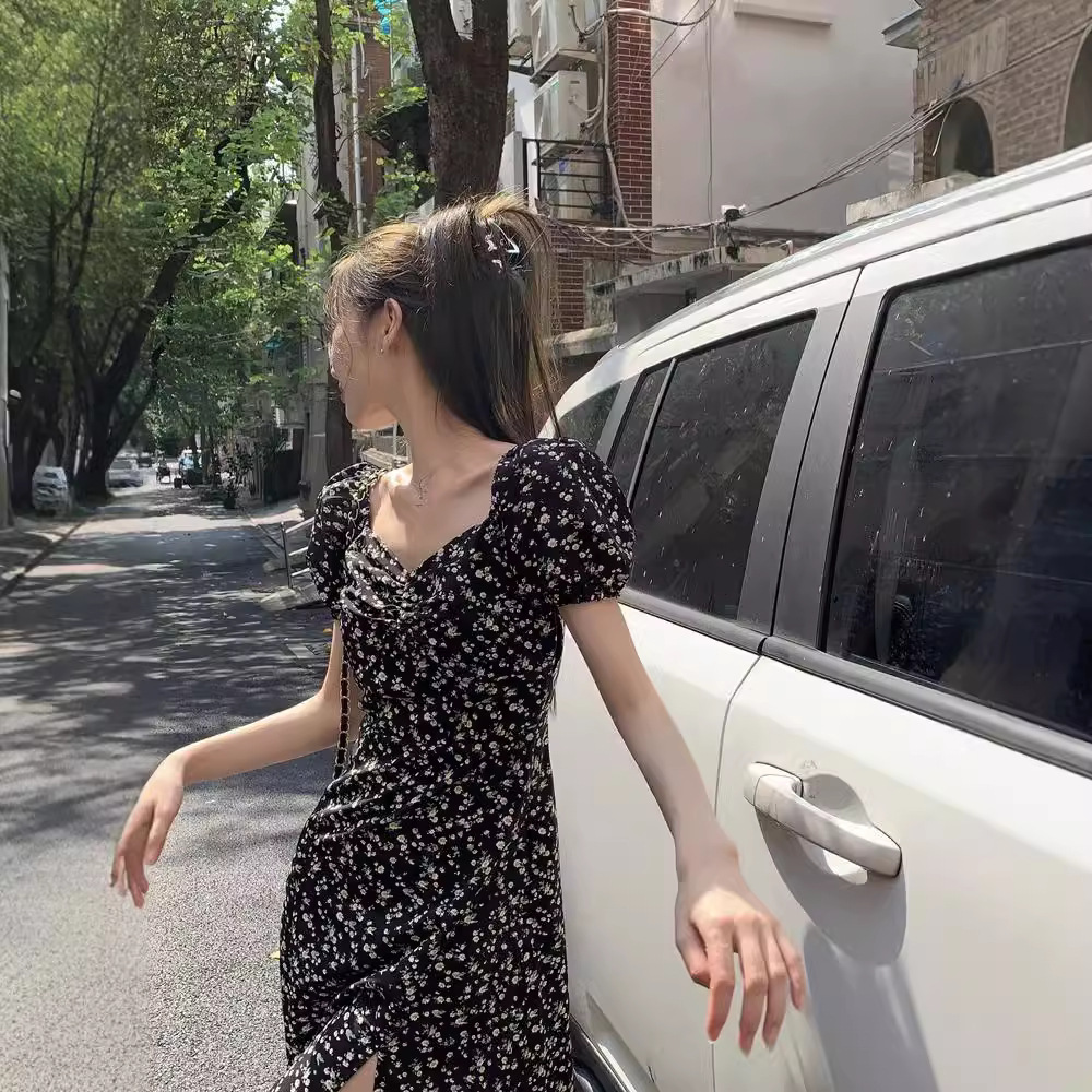 2025 French floral dress women's luxury spring and summer new black slit long skirt elegant designer design niche long skirt