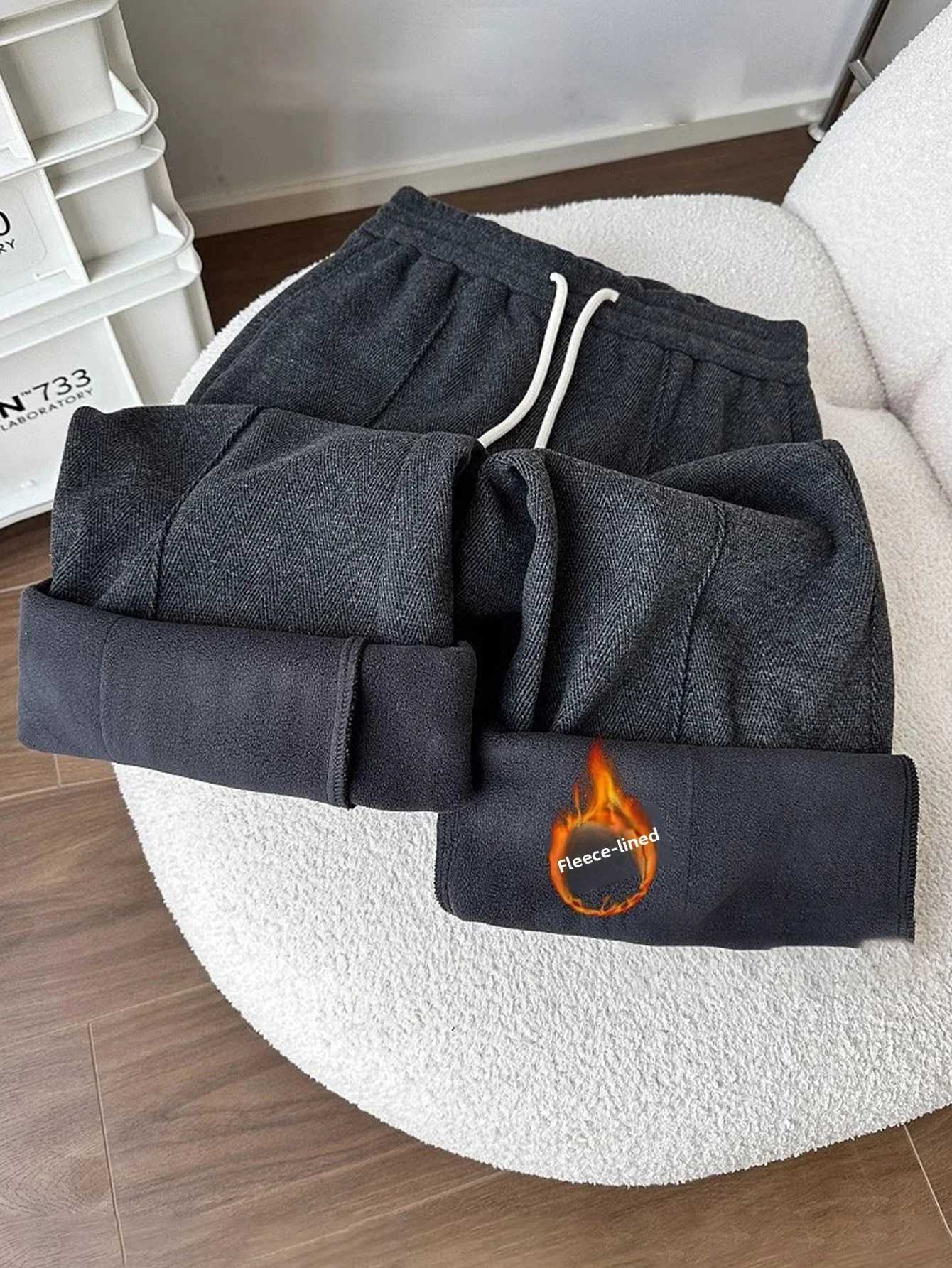 Autumn and winter wideleg pants with high waist design drapey herringbone pattern and velvet trousers straightleg pantsT251022