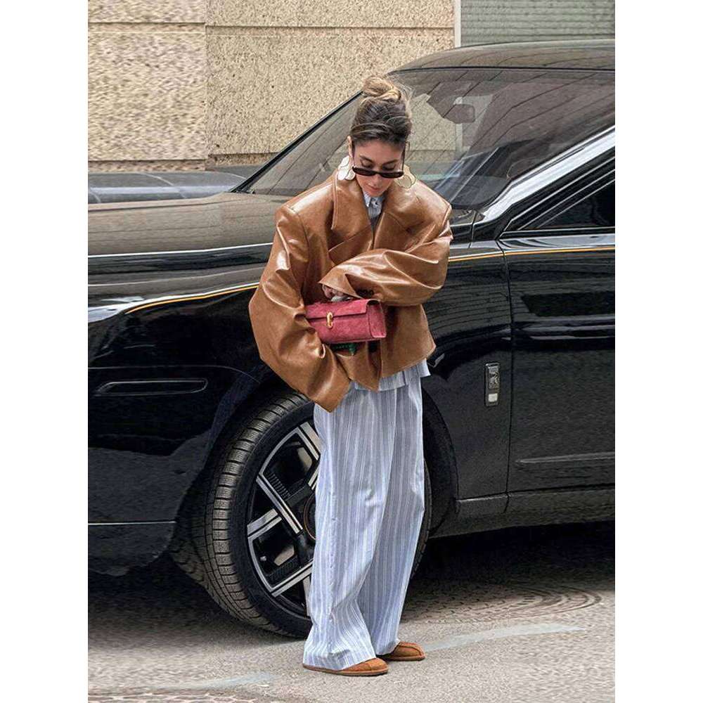 Retro PU Leather Short Jacket Women 2025 Chic Street Pad Shoulder Lapel Single Breasted Jackets Coat Female Casual Loose Outwear