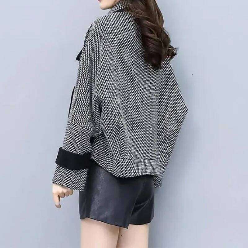 Women Short Jackets Spring Autumn Casual Outerwear Turn-down Collar Female Elegant Wool Coats Fashion Zipper Overcoat