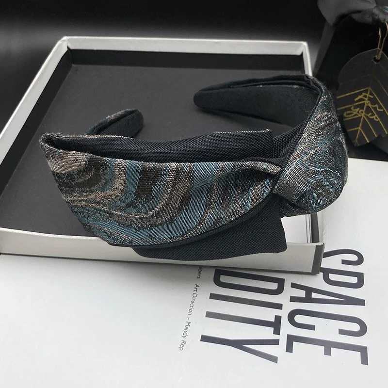 Highend temperament gray side bow widebrimmed hairpin hair hoop womens fashion new hairband hair accessories headwear V251022