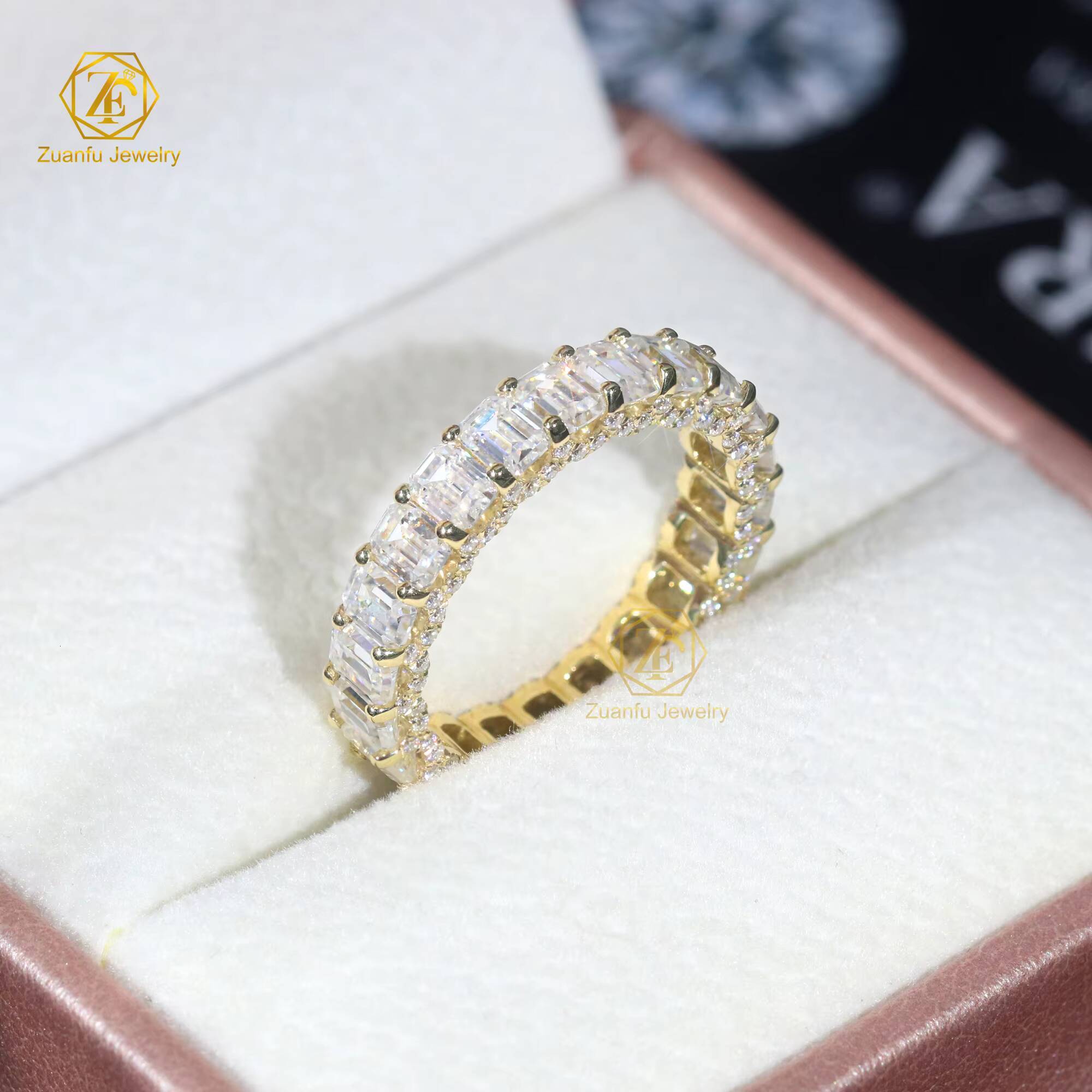 Upscale Womens 14K Yellow Gold 3x4mm Emerald Cut Eternity Ring Moissanite Diamond Jewelry Fine Luxury for Gift