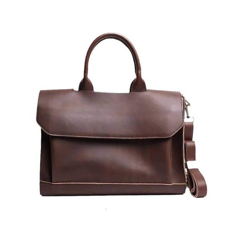 Retro Crazy Horse Leather Briefcase Business Handbag Mens Commuting Large Capacity Computer Bag Single Shoulder Crossbody Bag W251022