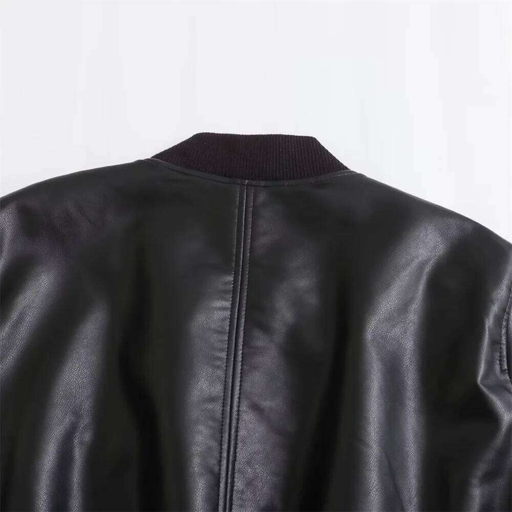 Autumn and Winter New Women's Fashion Versatile Short Motorcycle Faux Pilot Jacket Leather Coat