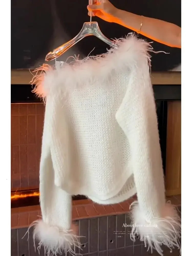 French Retro Soft Lazy Style Knitted Sweater Women Clothing Premium White Off Shoulder Feather Splicing White Sweater Pullovers 251016