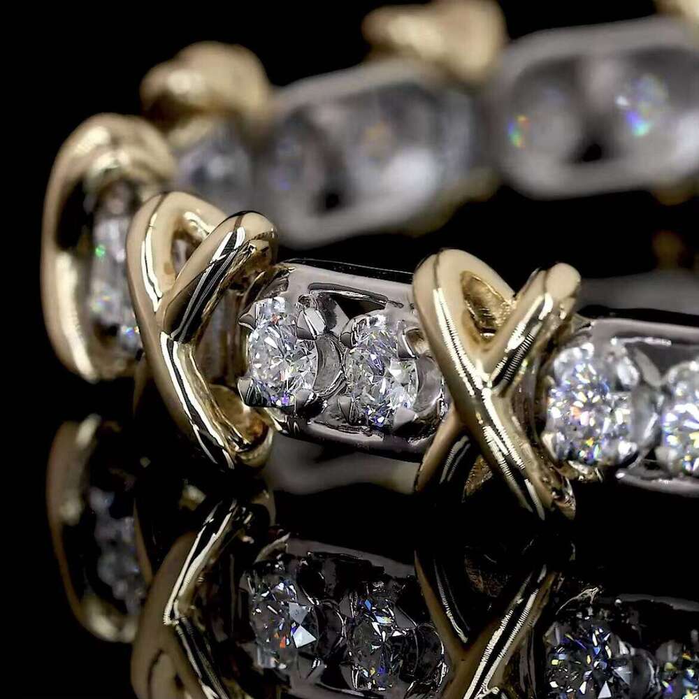 Premium High-Quality Silicon Stone Bracelet 14k Gold Round Brilliant Cut VVS2 Fine Jewelry Women's Gift