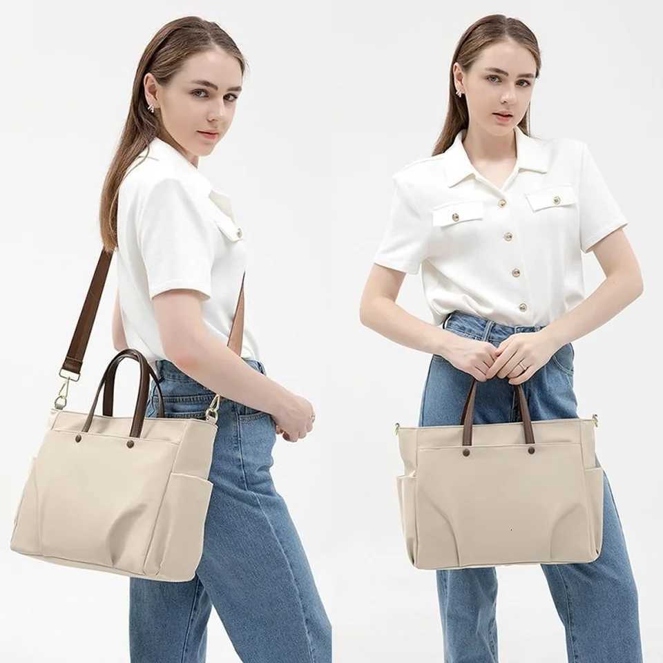 2025 New Laptop Bag For Women One Shoulder Portable Large Capacity Briefcase One Shoulder Crossbody Tote 156inch Inner Bag W251022