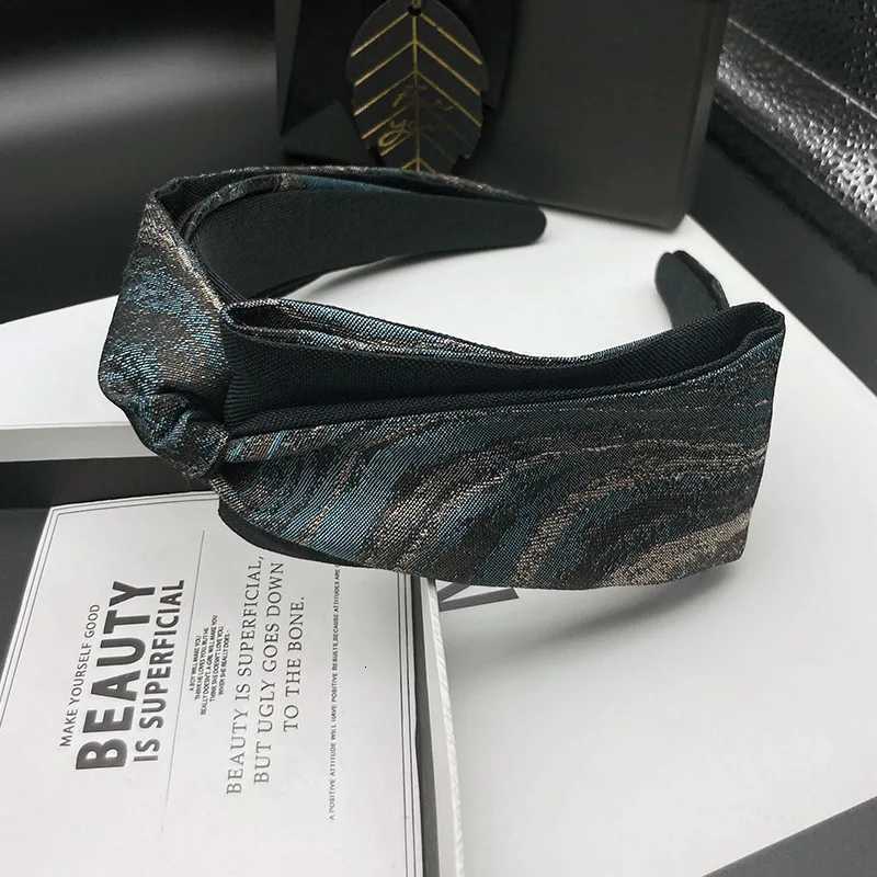 Highend temperament gray side bow widebrimmed hairpin hair hoop womens fashion new hairband hair accessories headwear V251022