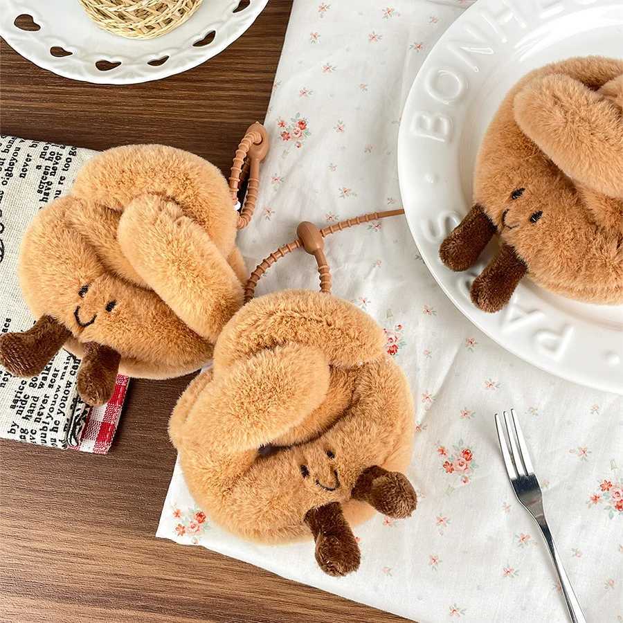 Womens Bag Pendants Cartoon Bread Funny Cute Kawaii Sweet Bag Accessories Girl Fashionable Trendy Popular Versatile Keychains J251121