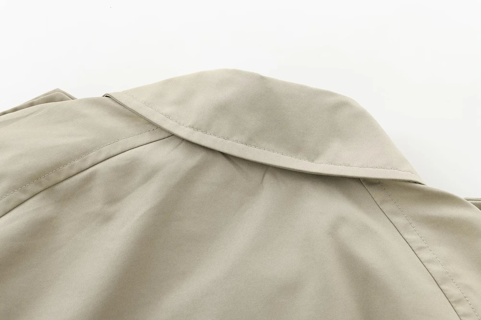 DiYiG WOMAN Autumn Fashion Short Trench Coat Retro Long Sleeve Button Casual Outerwear Chic Overcoat 251021