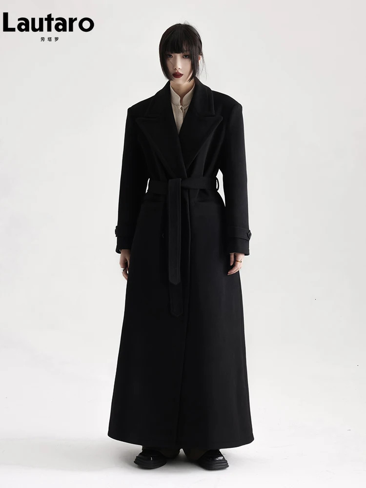 Lautaro Winter y Extra Long Black Warm Soft Wool blends Coat for Women High Quality Loose Casual Woolen Overcoat 251021