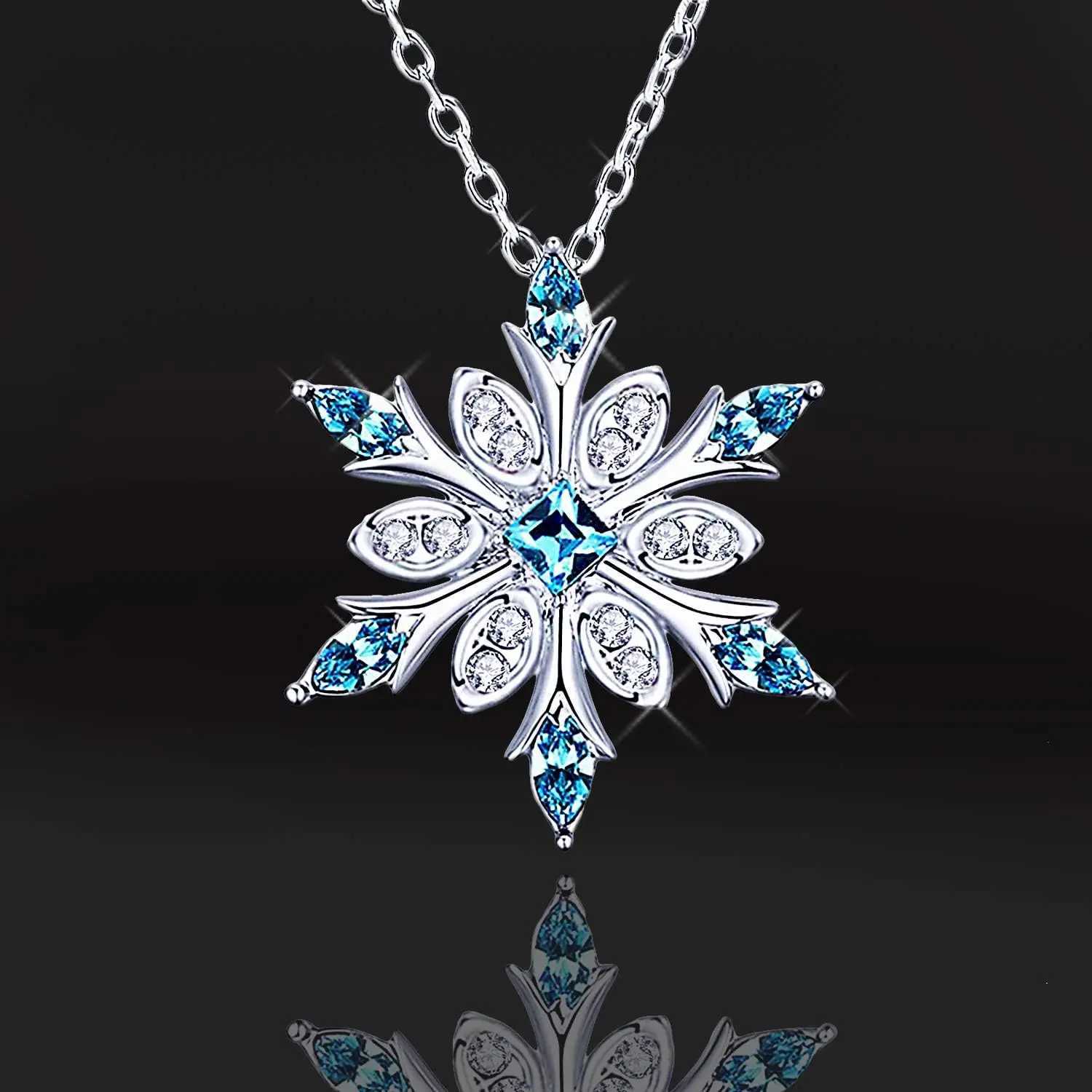 Womens Silver Plated Blue Crystals Snowflake Pendant Fashion Necklace Collarbone Chain For Christmas For Winter Jewelry V251022