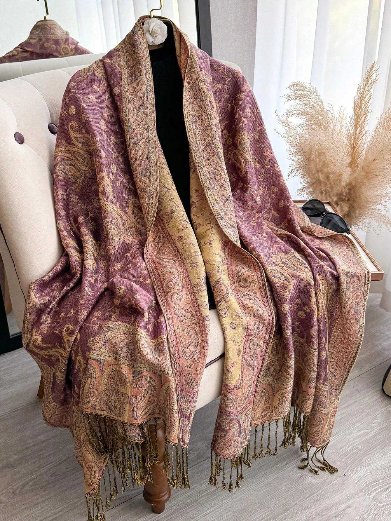 2025 New Women Scarf Bohemia Paisley Shawl Wrap Paisley Jacquard Flowers Cashmere Classic Tassels 70X190cm J251118