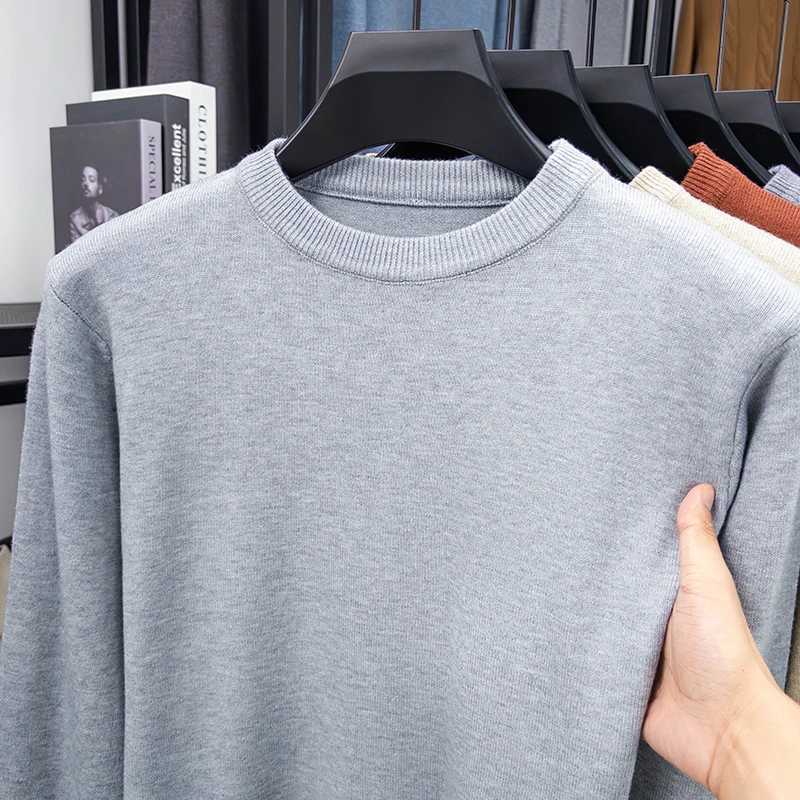 2025 AutumnWinter Thick Sweater Mens Round Neck Knitted Wool Sweater Warm and Versatile Casual Knitted Bottom Sweater MensXJ251022