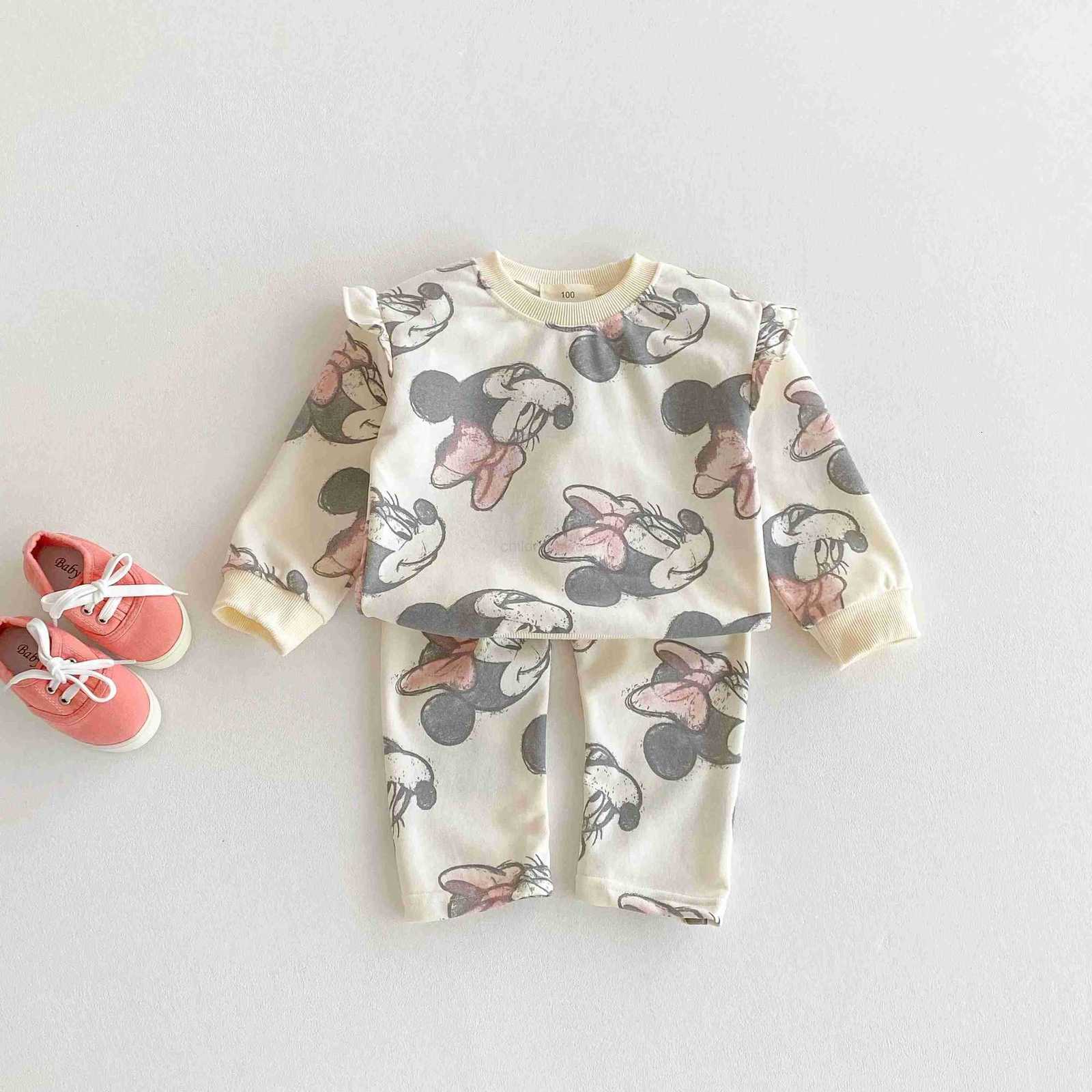 Disney Cartoon Baby Girls Sweatshirt Outfits Autumn New Childrens Clothes Popular Desgin Kids Long Sleeve Tops Pants 2pcset H251022
