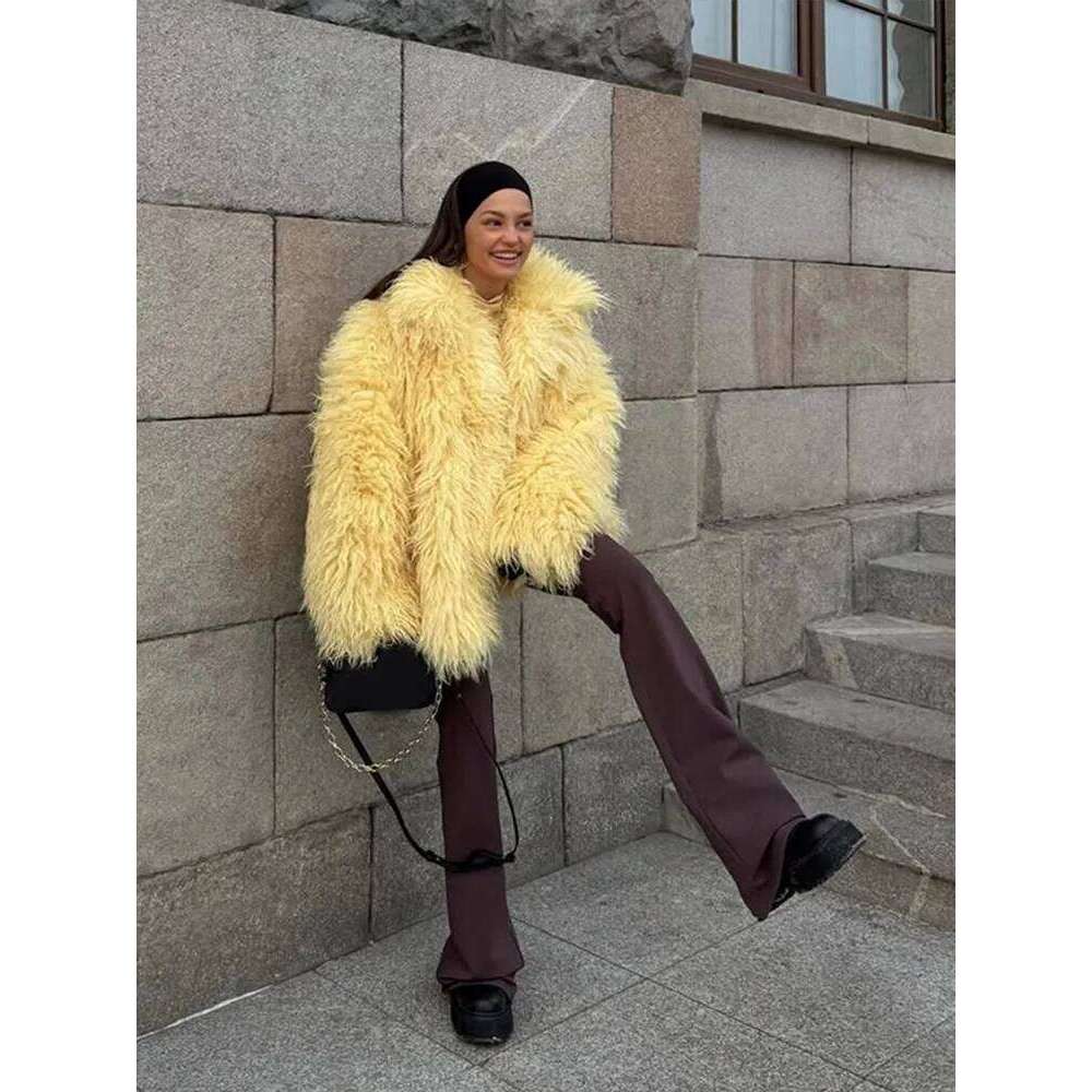 Solid Yellow Faux Fur Jacket Women Fashion Lapel Long Sleeve Loose Fluffy Short Coat 2025 Winter Lady High Street Warm Outerwear